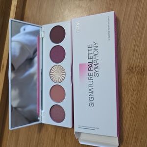 OFRA Signature Eyeshadow Palette Symphony